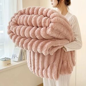 Cozy Blush Faux Fur Throw Blanket